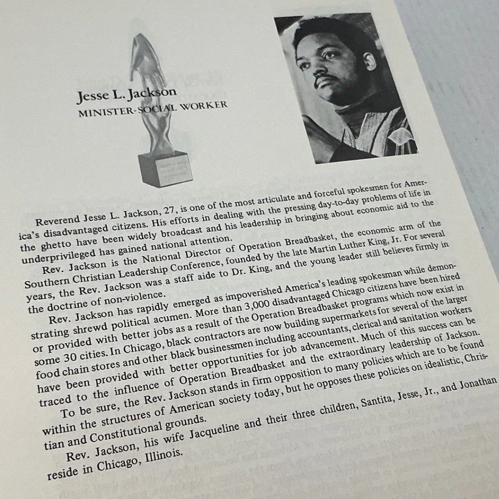 Outstanding Young Men of America 1970 Vintage Hardcover Book Jesse Jackson